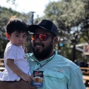 Meet your Posher, Vicente